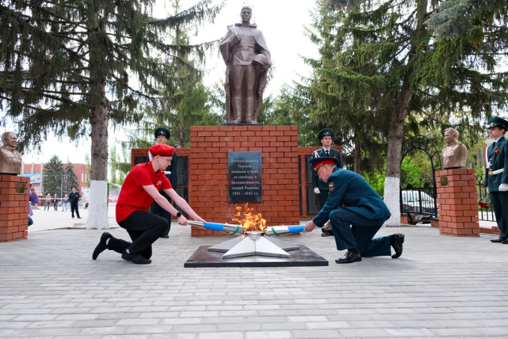 Главная Вечный огонь 1 06062025.jpg