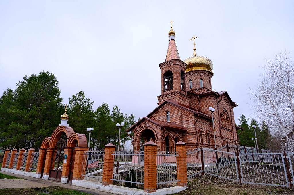 Храм Первоверховных апостолов Петра и Павла в селе Куликовка 2026.JPG